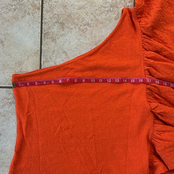 NWT By Anthropologie One Shoulder Ruffle Top Orange in Sz L - Picture 5 of 10
